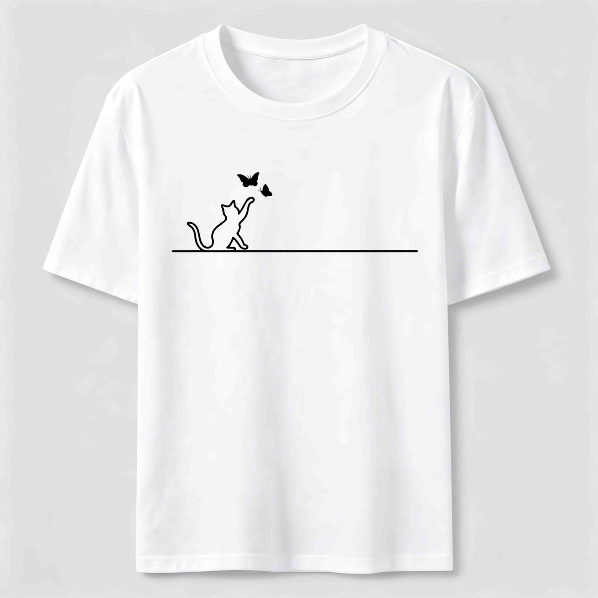 PetTaxClub Butterfly Chase Cat Classic T-Shirt