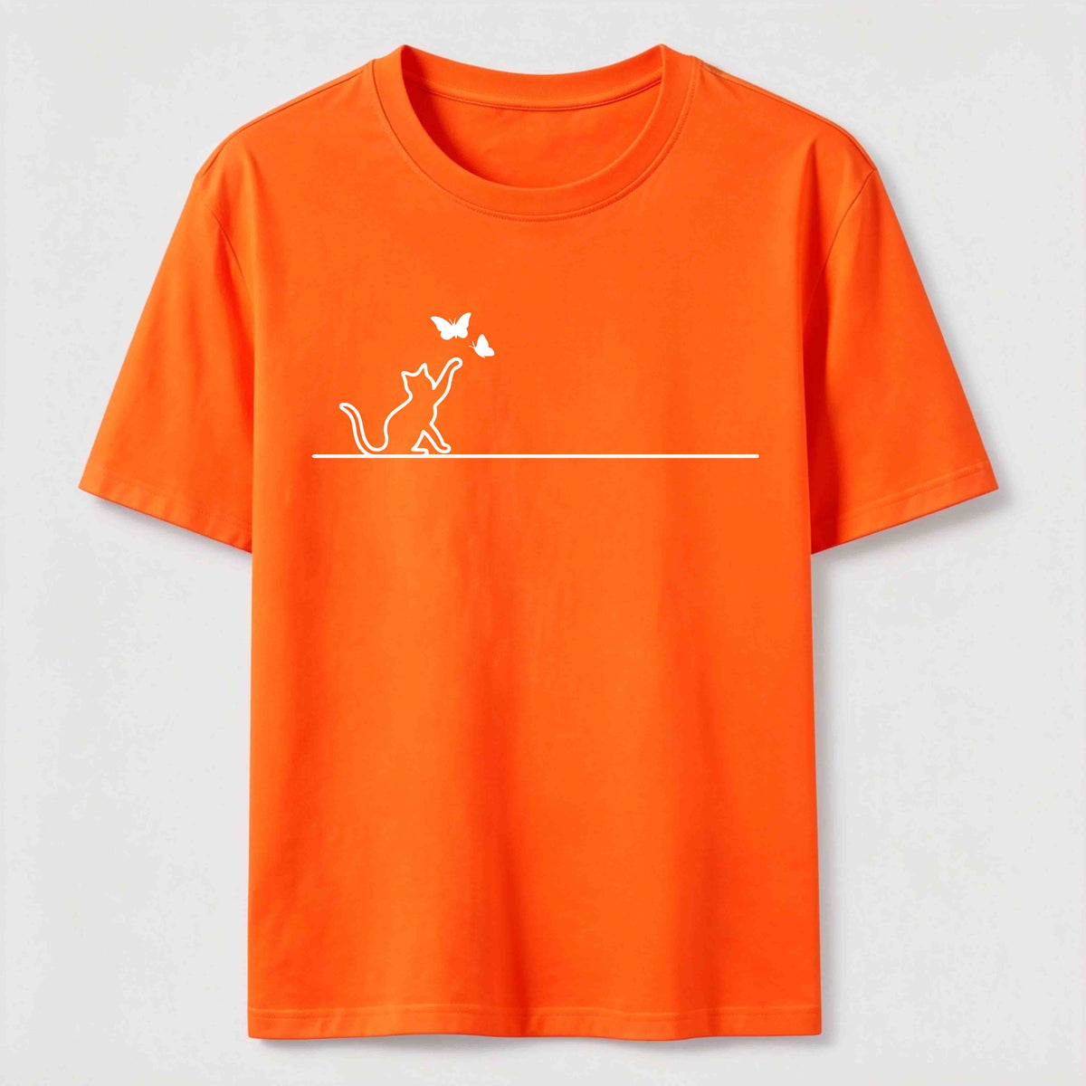 PetTaxClub Butterfly Chase Cat Classic T-Shirt
