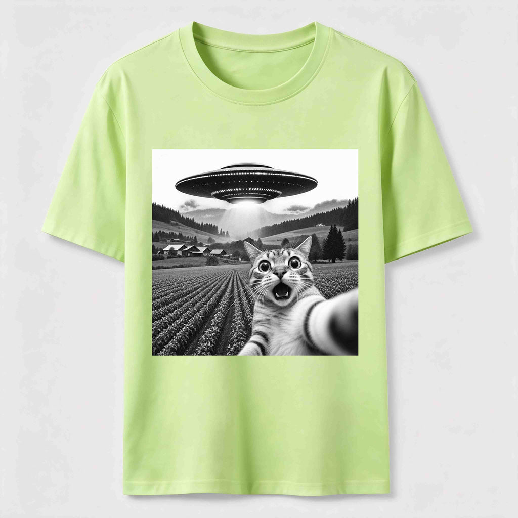 PetTaxClub Alien Selfie Cat Classic T-Shirt