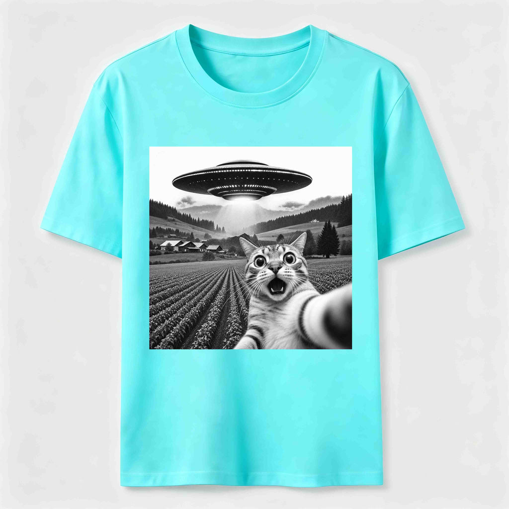 PetTaxClub Alien Selfie Cat Classic T-Shirt