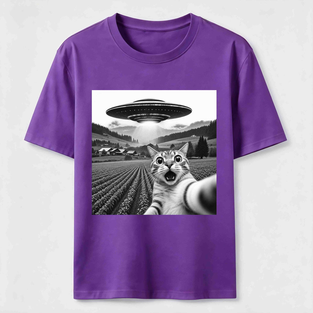 PetTaxClub Alien Selfie Cat Classic T-Shirt